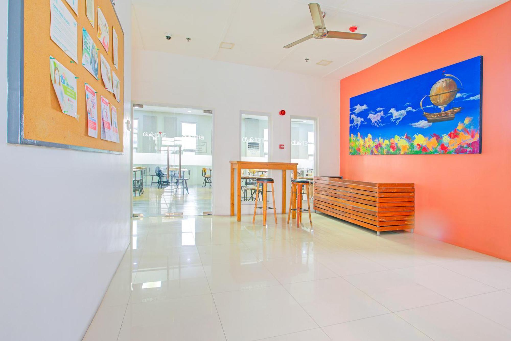 เรดดอร์ซ พลัส แอท 1318 เรสซิเดนซ์ Hotel มะนิลา ภายนอก รูปภาพ